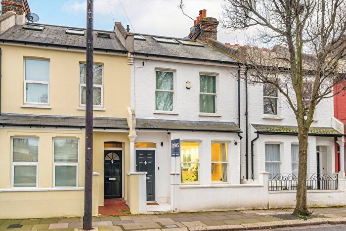 4 Bedroom Terraced House For Sale In Winslow Road, Hammersmith, W6