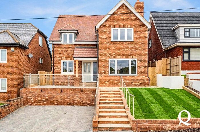 4 Bedroom Detached House For Sale In Clovelly Drive, Minster On Sea, Sheerness, Kent, ME12