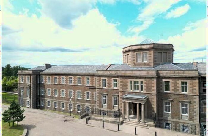 2 Bedroom Flat To Rent In James Murray Apartments, Muirhall Road, Perth, PH2