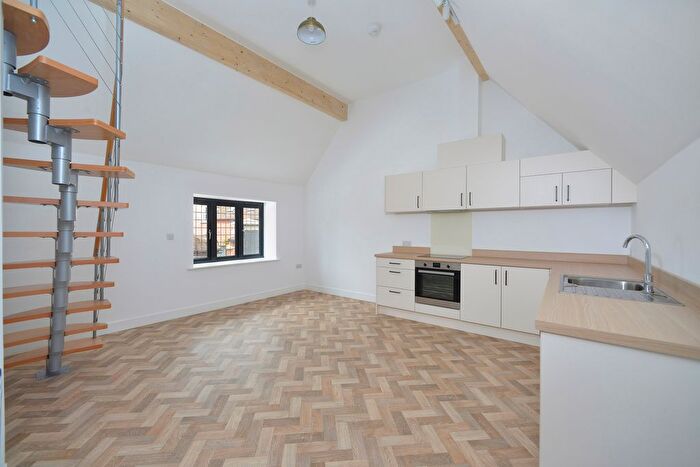 1 Bedroom Flat To Rent In Cranleigh, GU6