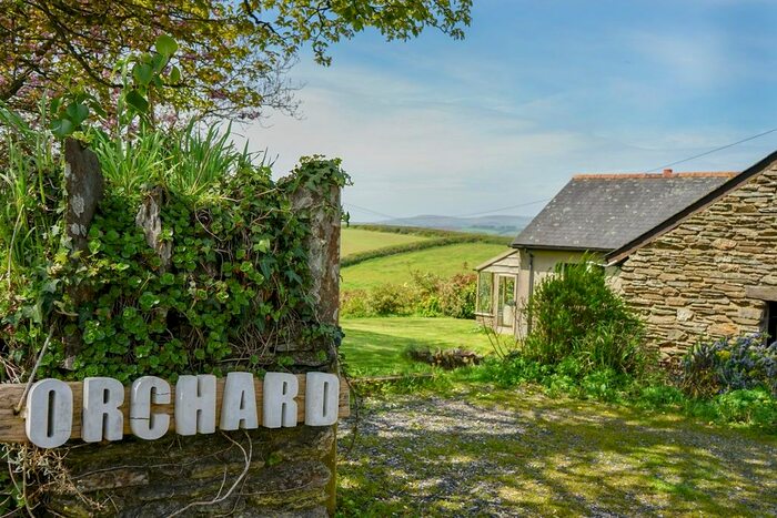 3 Bedroom Bungalow To Rent In Halwell, Totnes, TQ9