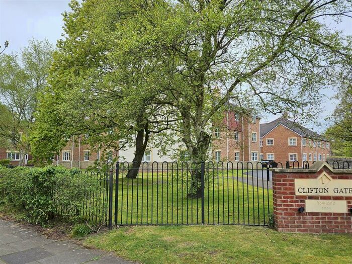 3 Bedroom Apartment For Sale In Clifton Gate, Lytham St. Annes, FY8