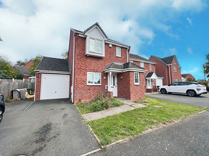 3 Bedroom End Terrace House For Sale In Westley Street, Dudley, DY1