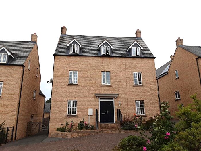 5 Bedroom Detached House To Rent In Oak Lane, Kings Cliffe, PE8