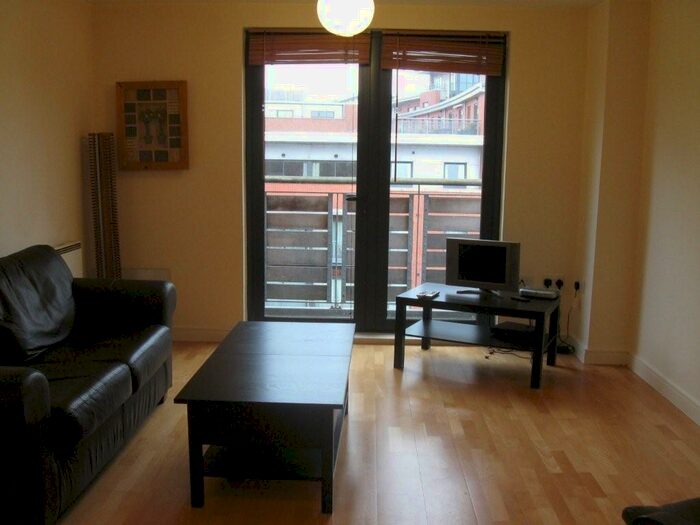1 Bedroom Flat To Rent In Staten Court, Tradewind Square, Liverpool, L1
