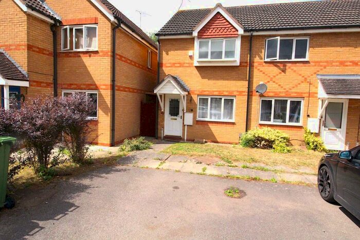 2 Bedroom Semi-Detached House To Rent In Thomson Close, CV21
