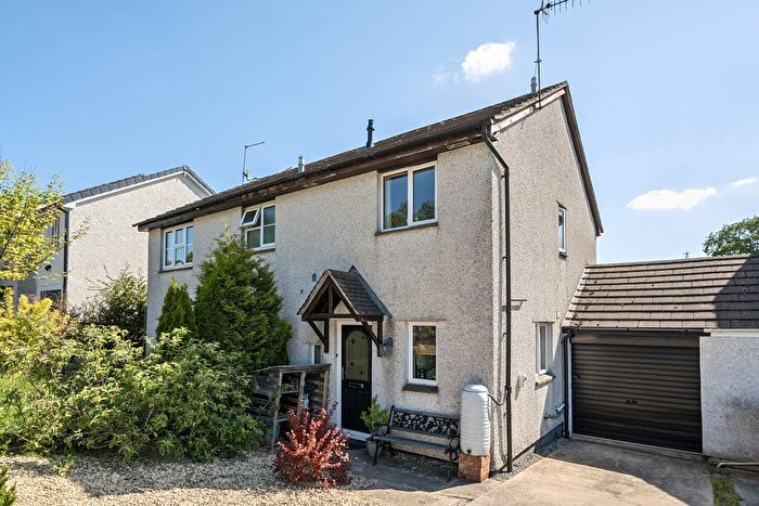 2 Bedroom Semi-Detached House For Sale In Chudleigh, Devon, TQ13