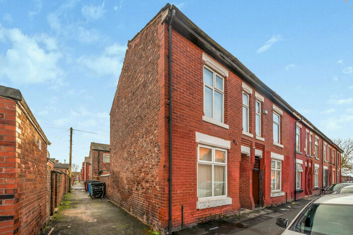 2 Bedroom Terraced House To Rent In Hartlepool Close, Manchester, M14