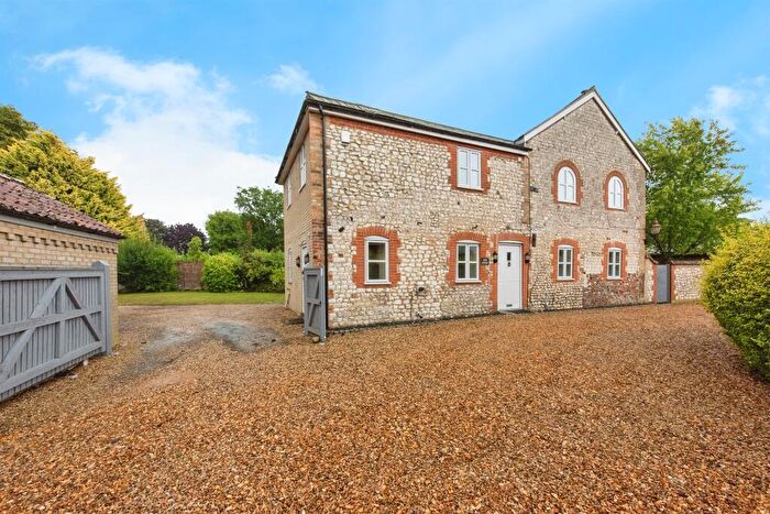 4 Bedroom Barn Conversion For Sale In Old Severalls Road, Methwold Hythe, Thetford, IP26