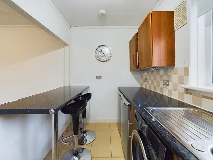 1 Bedroom Flat To Rent In Glebe Street, Renfrew, PA4