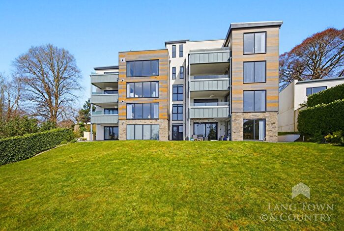 2 Bedroom Flat For Sale In Flat Cala Court, Hartley Road, Hartley, PL3