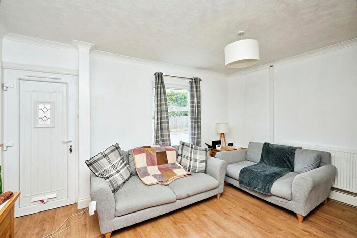 3 Bedroom End Of Terrace House For Sale In Caesars Road, Newport, Isle Of Wight, PO30