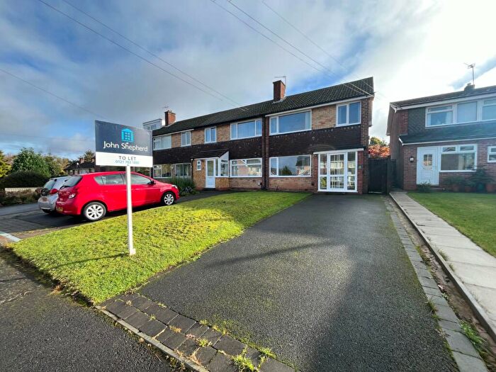 3 Bedroom End Of Terrace House To Rent In Muswell Close, Solihull, West Midlands, B91