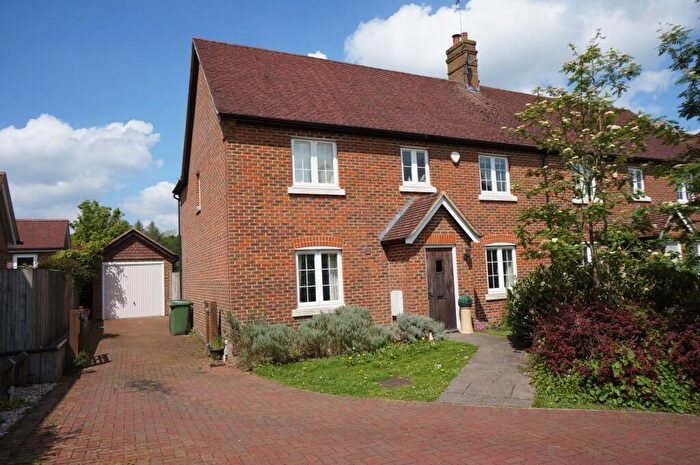 4 Bedroom House To Rent In Friars Oak, Medstead, Alton, Hampshire, GU34
