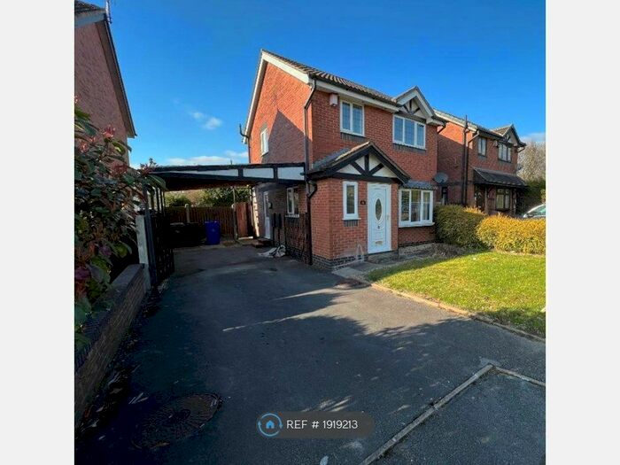 3 Bedroom Detached House To Rent In Broadlawns Drive, Stoke-On-Trent, ST3
