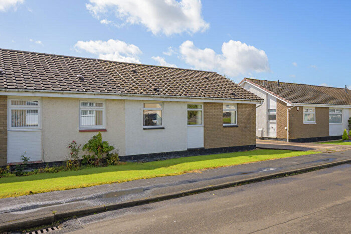 3 Bedroom Bungalow For Sale In Barbeth Gardens, Cumbernauld, G67