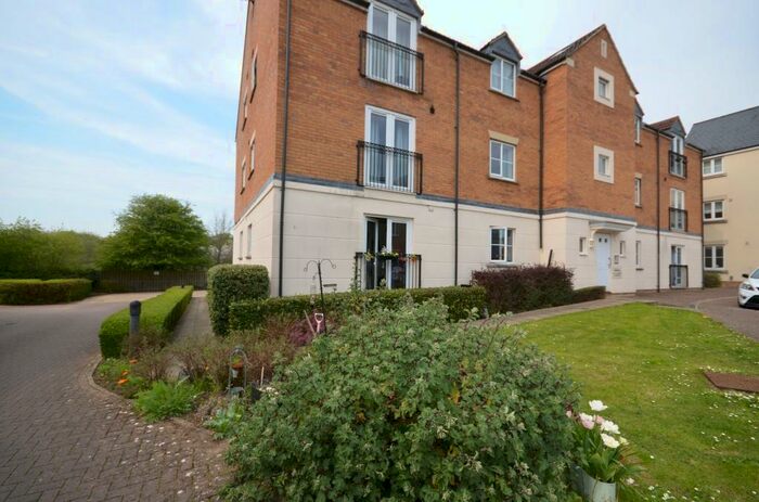 2 Bedroom Apartment To Rent In Blease Close, BA14