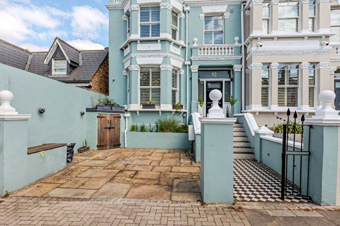 5 Bedroom Semi-Detached House For Sale In St Ann's Hill, Wandsworth, London, SW18
