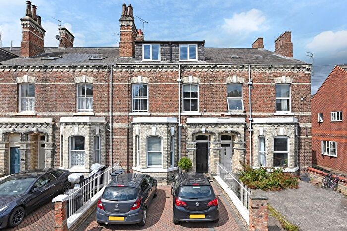1 Bedroom Flat To Rent In Melbourne Street, Fishergate, York, YO10