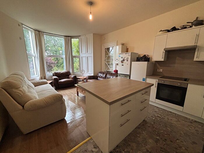 6 Bedroom Bungalow To Rent In St Mary Place, Dundee, DD1