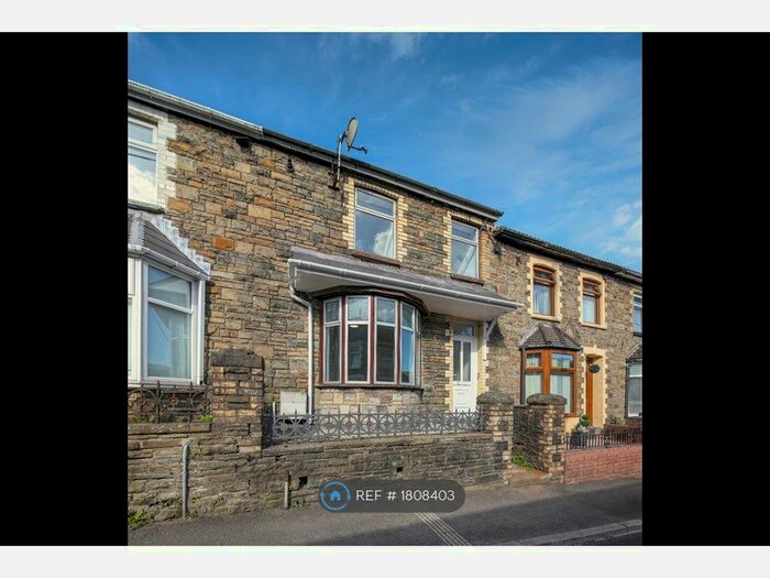 4 Bedroom Terraced House To Rent In Princess Street, Abertillery, NP13