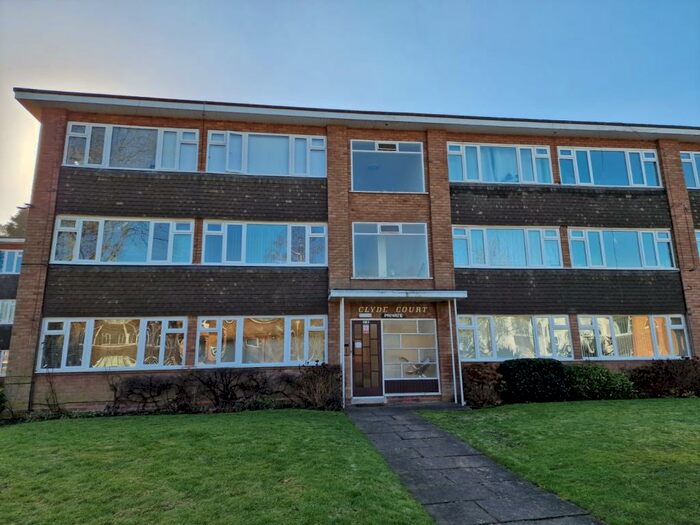 2 Bedroom Flat To Rent In Garrard Gardens, Sutton Coldfield, B73