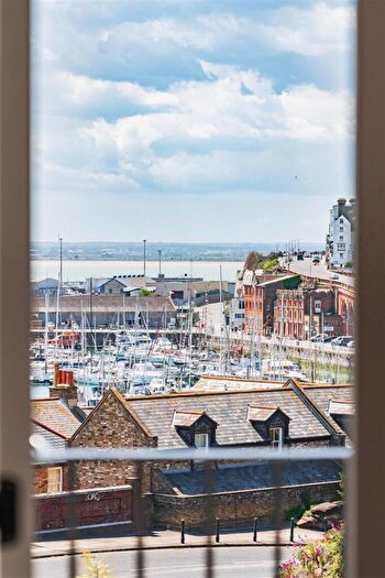 1 Bedroom Apartment For Sale In Albion Place, Ramsgate, Ramsgate, CT11