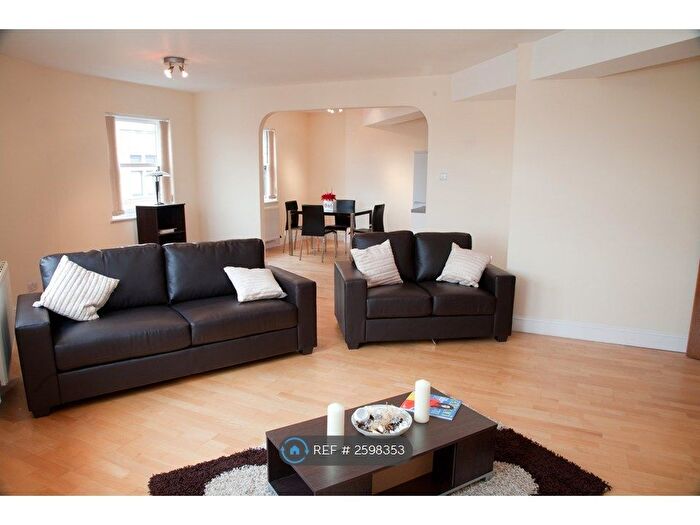 2 Bedroom Flat To Rent In City Road, London, EC1V