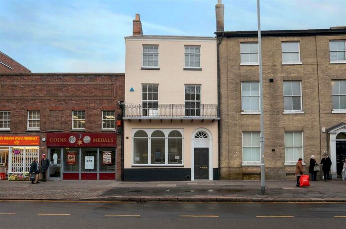 2 Bedroom Duplex To Rent In Castle Meadow, Norwich, NR1