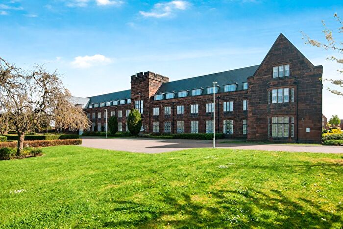 2 Bedroom Flat For Sale In Mallows Grove, Dudley, DY1