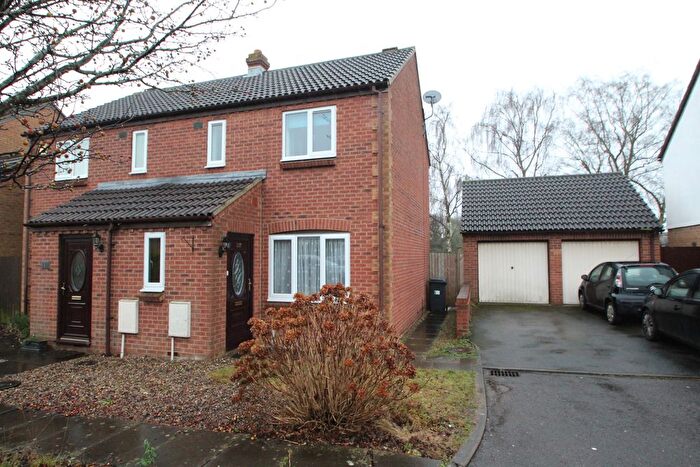 2 Bedroom Property To Rent In Bradley Stoke, Bristol, BS32