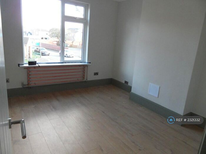 1 Bedroom Flat To Rent In Meadow Lane, Loughborough, LE11