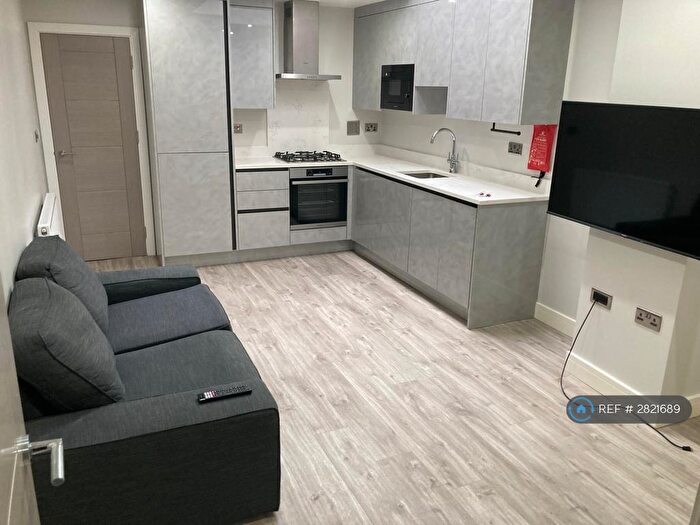 1 Bedroom Flat To Rent In Oxford Road, Reading, RG1