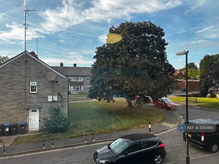2 Bedroom Flat To Rent In Middle Way, Burgess Hill, RH15