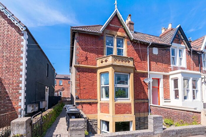 6 Bedroom Property For Sale In North Road, St Andrews, BS6