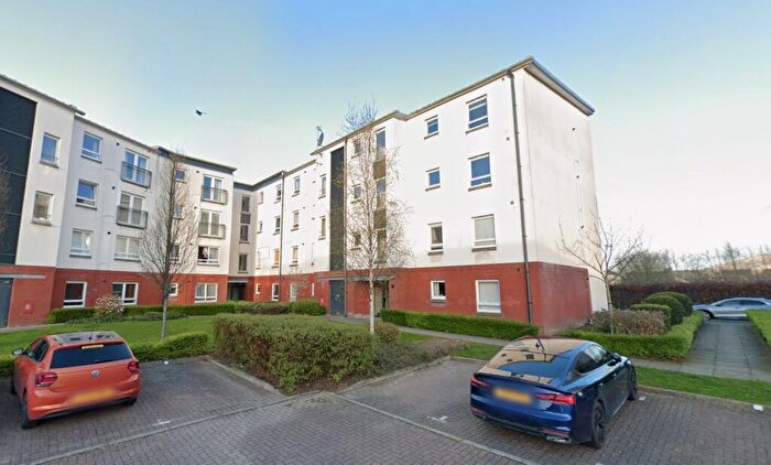 2 Bedroom Flat To Rent In Whimbrel Wynd, Renfrew, PA4