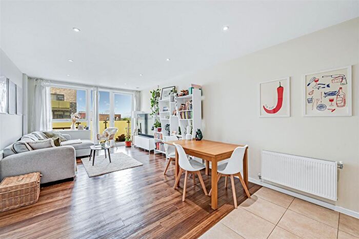2 Bedroom Flat For Sale In Welbeck Court, Stanley Road, London, W3