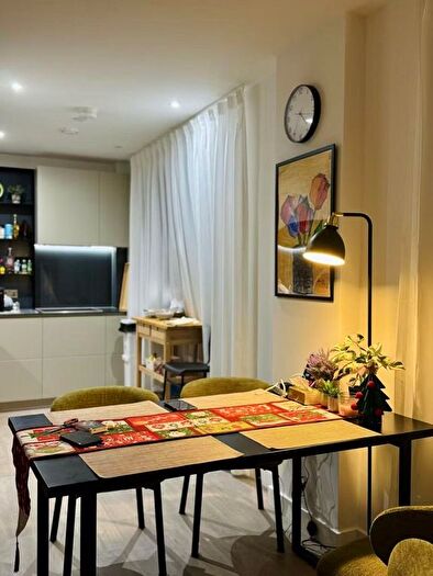 1 Bedroom Property To Rent In Dragonfly Walk, London, N4