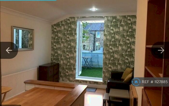 1 Bedroom Flat To Rent In Minard Rd, Hither Green/Catford, SE6