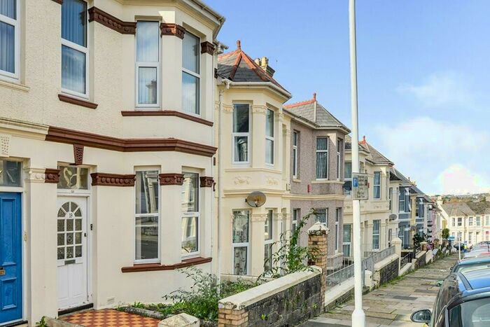1 Bedroom Flat To Rent In Derry Avenue, Plymouth, PL4