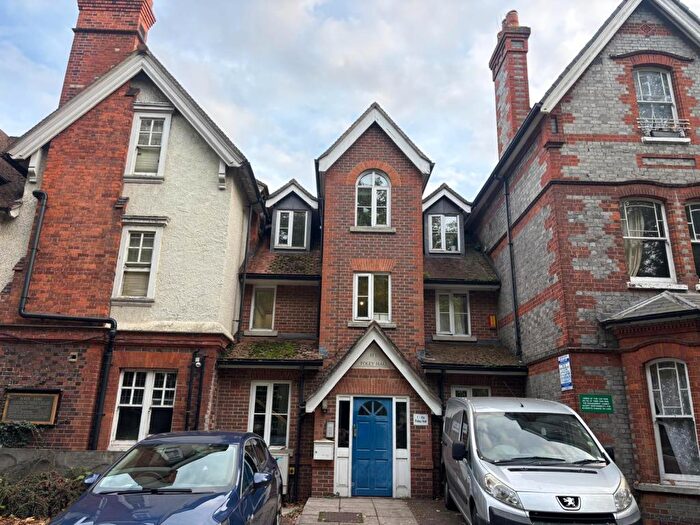 Flat For Sale In Foley Hall, London Road, Reading, Berkshire, RG1