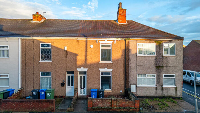 2 Bedroom Terraced House For Sale In Willingham Street, Grimsby, Lincolnshire, DN32