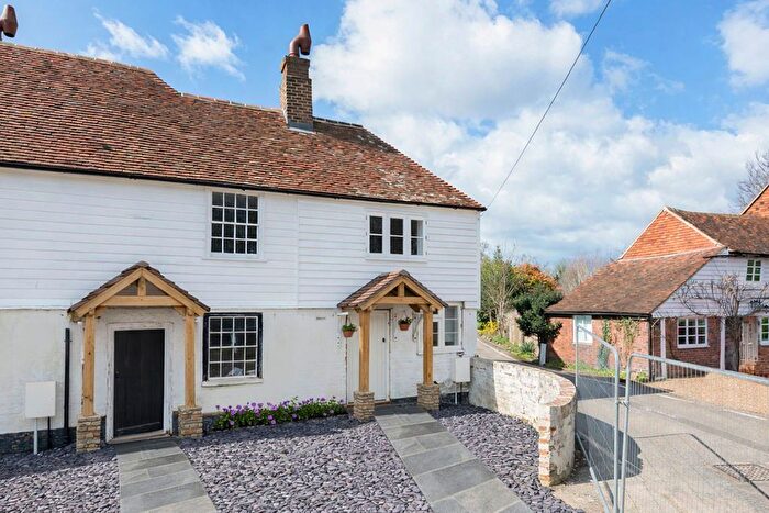 2 Bedroom End Terrace House For Sale In The Green, Matfield, TN12