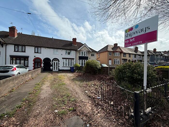 3 Bedroom Terraced House To Rent In Tipton Road, Dudley, DY1