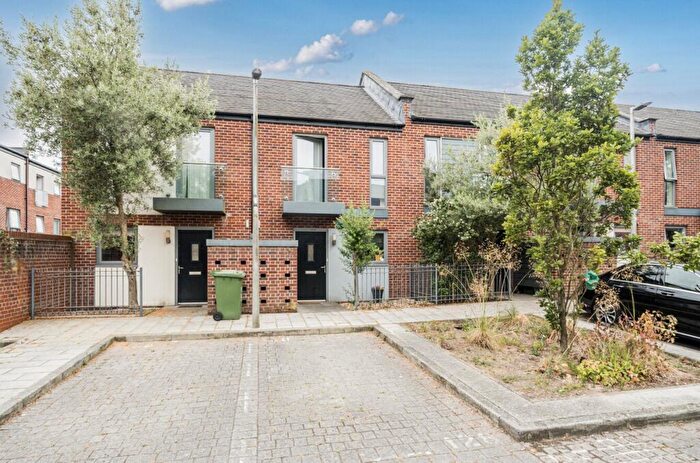 2 Bedroom Terraced House To Rent In Joiners Mews, Woolston, Southampton, Hampshire, SO19
