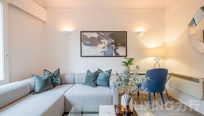 2 Bedroom Flat To Rent In Park Road, St John's Wood, NW8