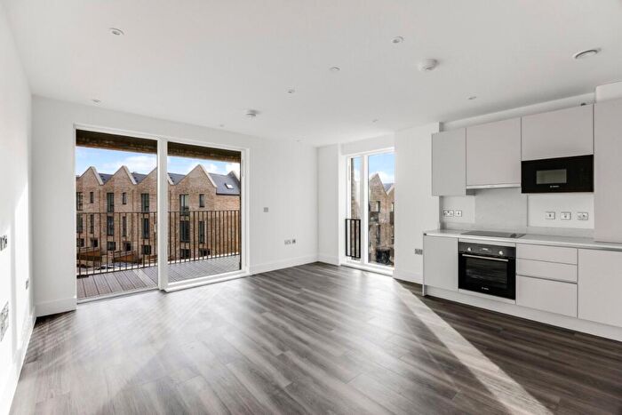 1 Bedroom Apartment For Sale In Granville Road, Childs Hill, NW2