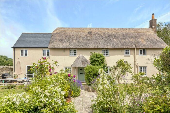 4 Bedroom Detached House For Sale In South View, Broadmayne, Dorchester, DT2
