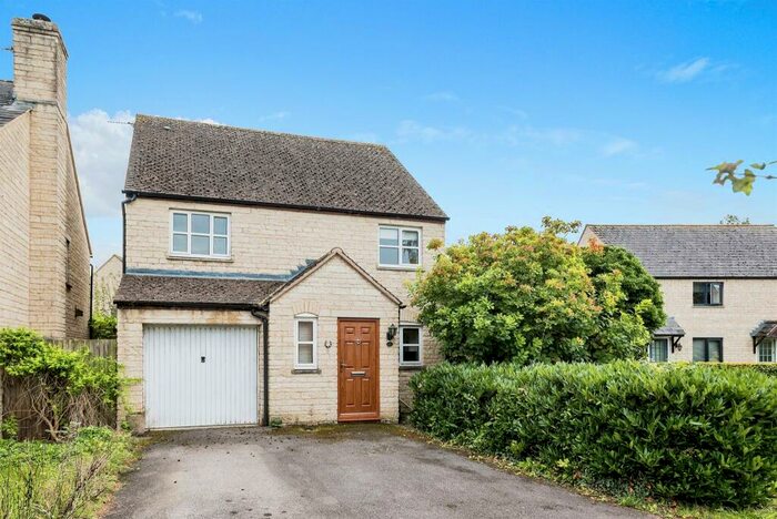4 Bedroom Detached House For Sale In Chichester Place, Brize Norton, Carterton, OX18