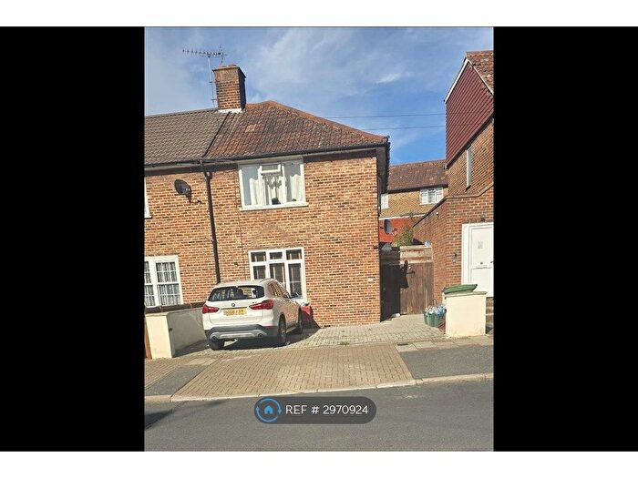 2 Bedroom Semi Detached House To Rent In Ravensworth Road, London, SE9